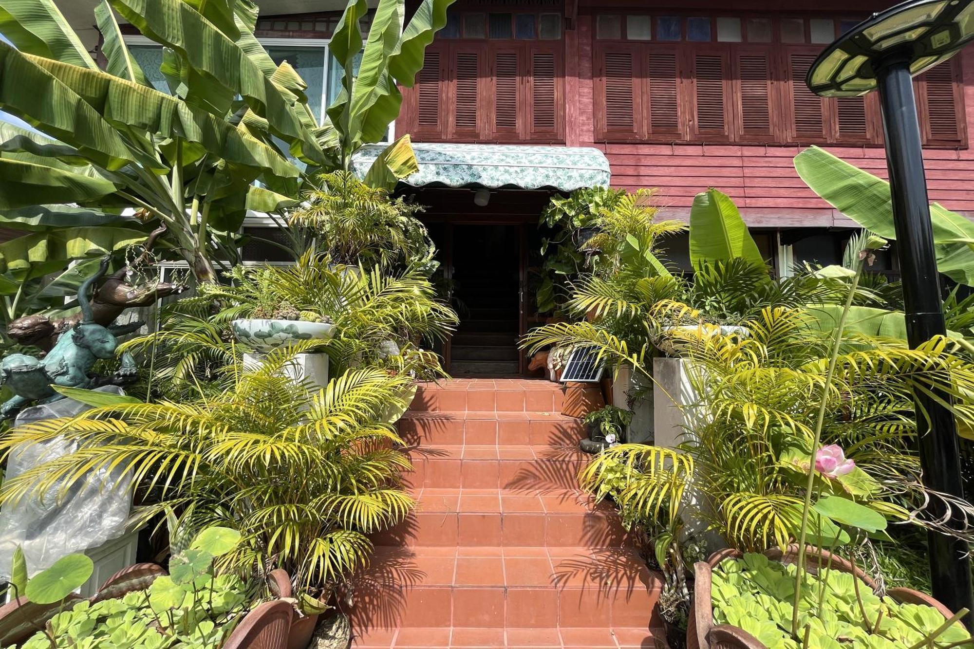 64 Sweethome Dusit Bkk Bangkok Esterno foto